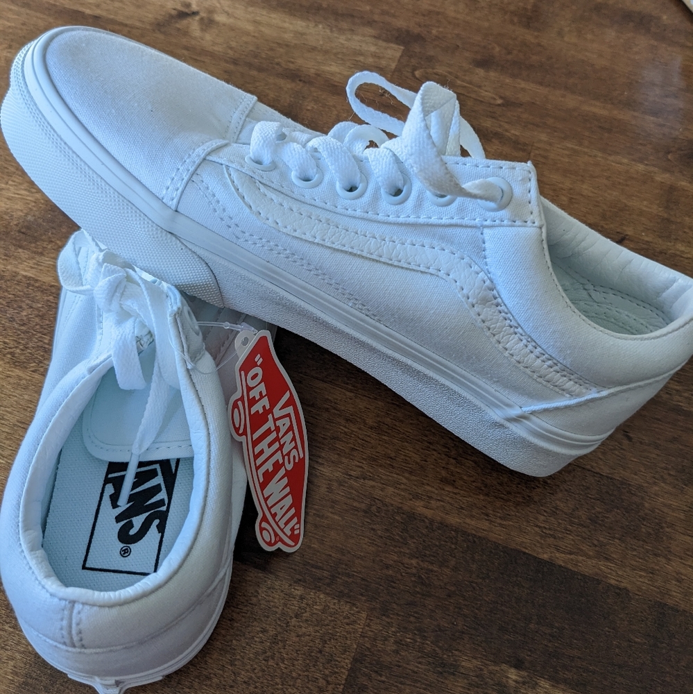 Vans Old Skool sneakers (white, women's 6)
